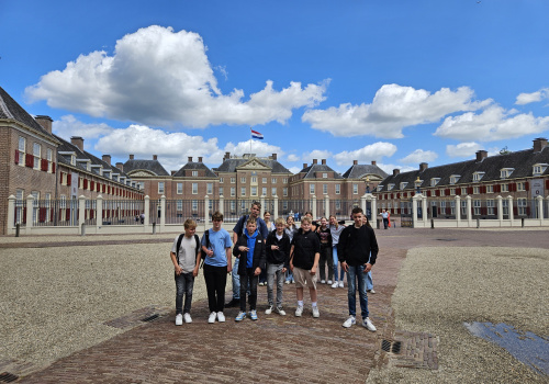 Bezoek Paleis het Loo leerjaar 1 Groevenbeek Putten