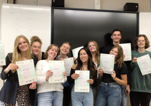 Geslaagd voor ons Cambridge examen!