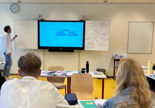 In de vakantie samen aan de slag voor het examen