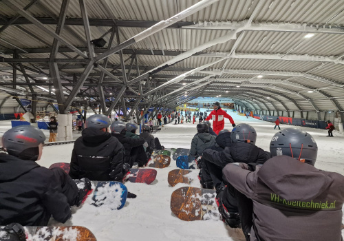 Leerjaar 2 van Groevenbeek Putten beleeft sportieve winterpret!