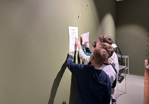 Phonefree League: fanatieke strijd voor een telefoonvrije school