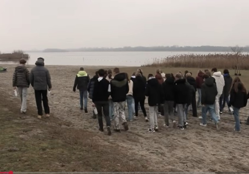 Flessenpost: een film van Groevenbeek NEXT